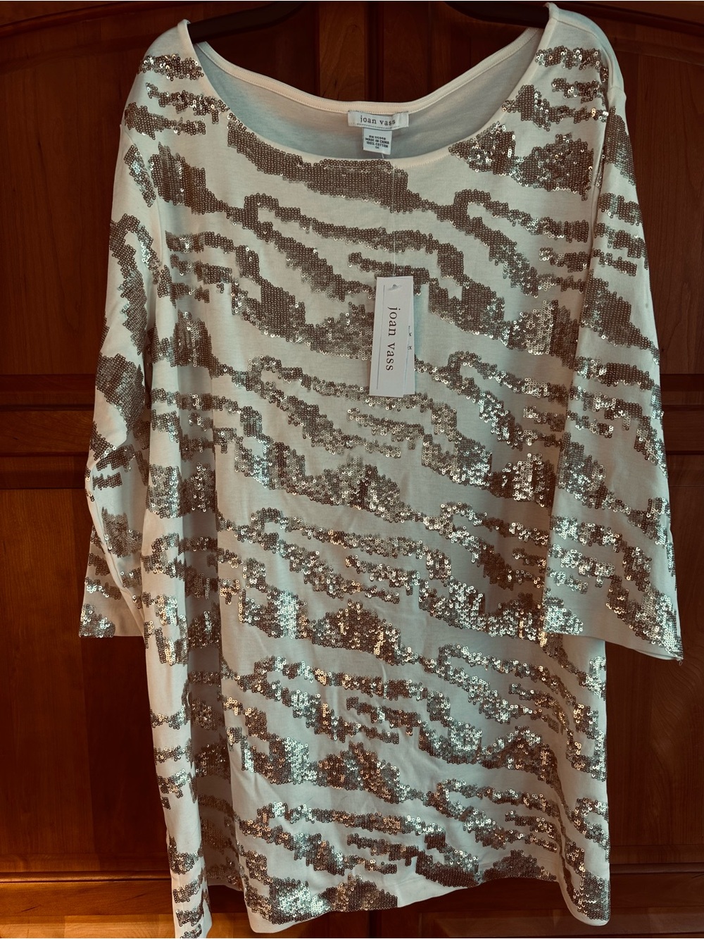 Joan Vass Creamy White 3/4 Length Sleeve Tunic with Gold Sequin NWT, 1X, PTP 25